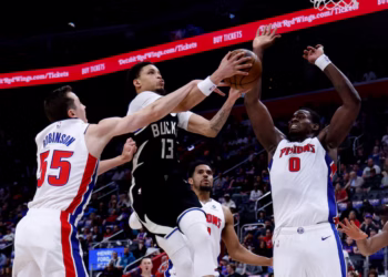 Thunder Clinch Top Seed Again with Dominant Win