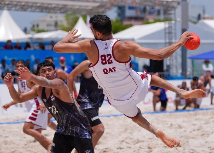 Qatar cruise into beach handball semi-finals with perfect group record