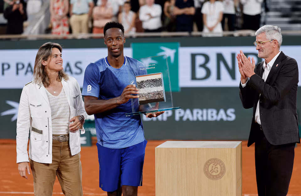Monfils targets career finale at 40 after emotional Roland Garros farewell