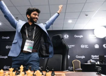 Gukesh Revives Norway Chess Title Bid; Divya Deshmukh Takes Women’s Lead