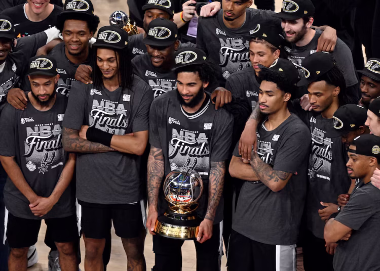 Spurs Beat Thunder in Game 7 to Reach First NBA Finals Since 2014