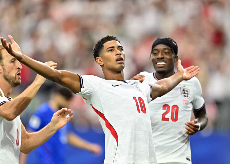 Kane equals Lineker record as England beat Croatia in World Cup thriller