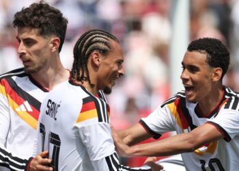 Germany send early warning with 7-1 victory over Curaçao