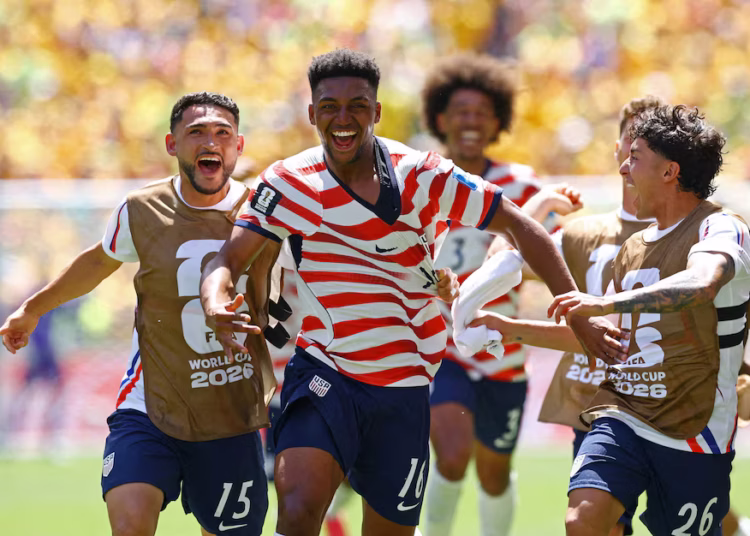 U.S. Reach World Cup Last 32 After Comfortable Win Over Australia