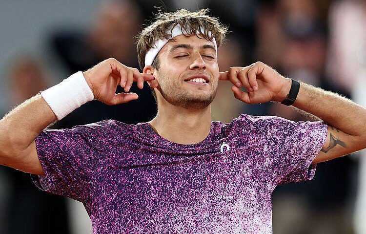 French Open: semifinal withdrawal sends Cobolli into first Grand Slam final