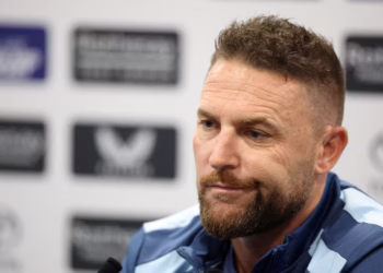 McCullum apologises after England exit as test coach