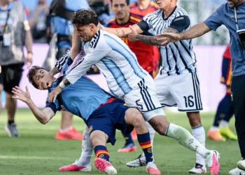 Gavi opposes suspension for Paredes despite World Cup final brawl