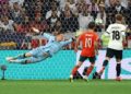 Ajax sign goalkeeper Ter Stegen on season-long loan from Barcelona