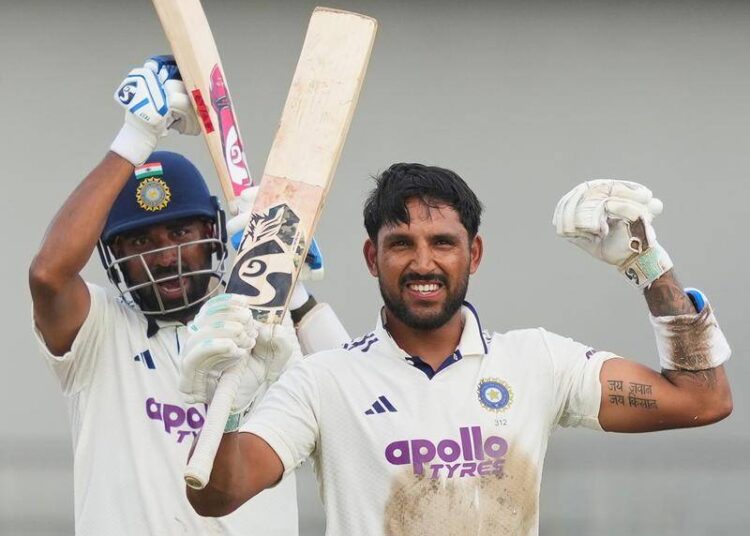 India seize control of Colombo test after Jurel hundred
