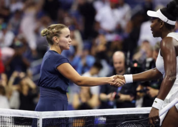 Kenin beats Venus Williams in latest-starting women’s U.S. Open match