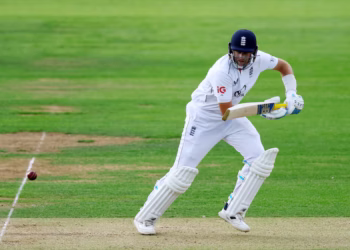 Root shrugs off lbw concerns as England captain backs himself to end lean spell