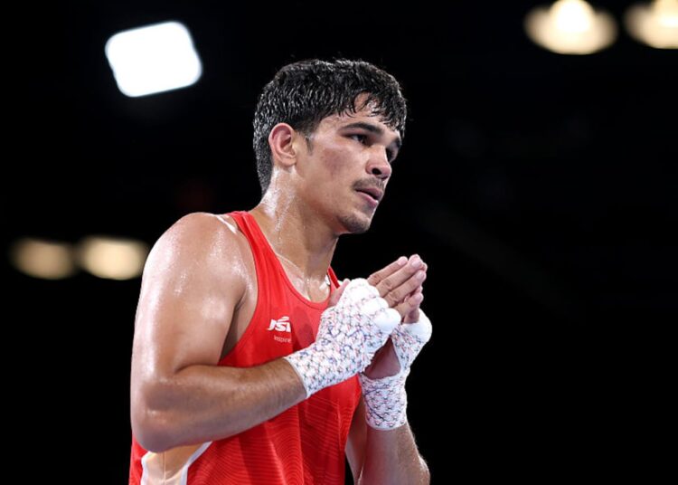 Ankush Panghal assures India of boxing medal with 5-0 win