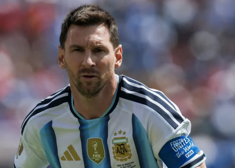 Messi called up for Argentina farewell appearance against Benin