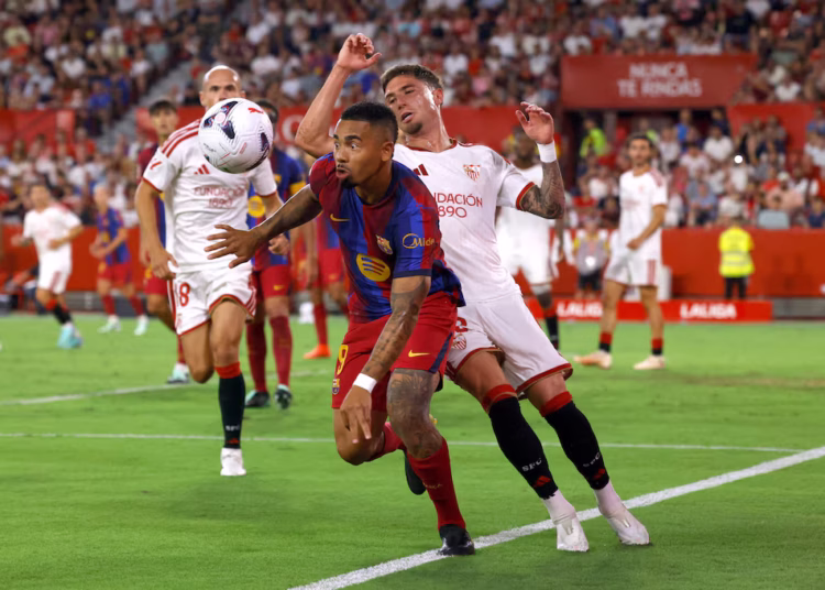 Raphinha hat-trick keeps Barcelona perfect with 3-1 win at Sevilla