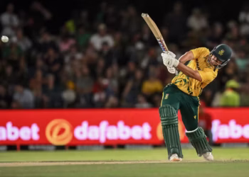 South Africa edge high-scoring T20 to end Namibia jinx