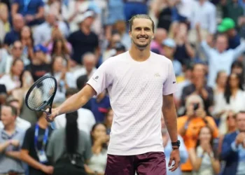 Zverev beats Khachanov to reach U.S. Open final