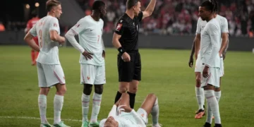 Mbappe forced off with apparent knee injury after France goal