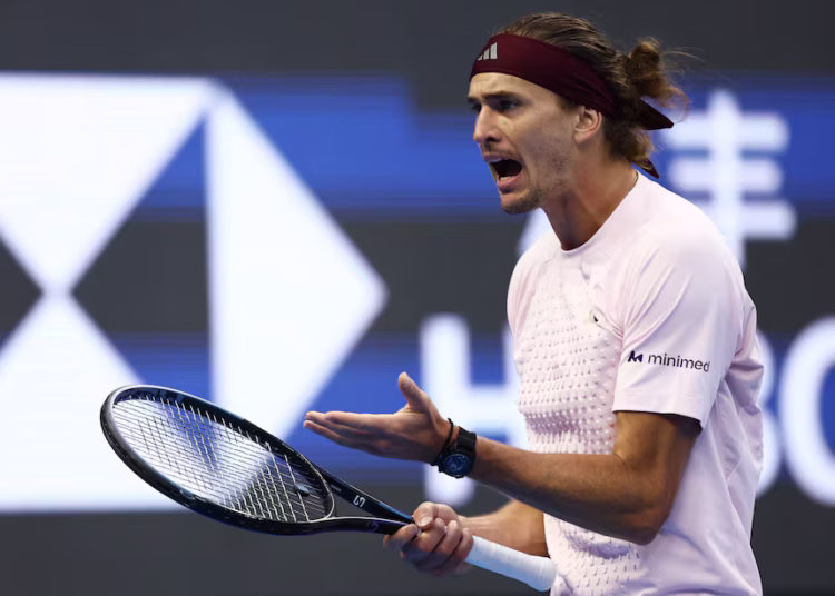 Zverev, Alcaraz advance in Asia as top seeds fall