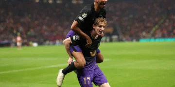 Barcelona, Arsenal win in Champions League as Bayern stumble and Manchester United lose again