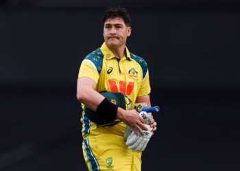Renshaw’s heroics leave Australia with opening puzzle unresolved
