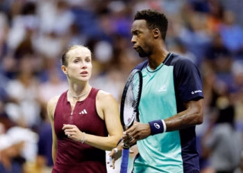 Svitolina announces separation from Monfils, citing emotional toll of war