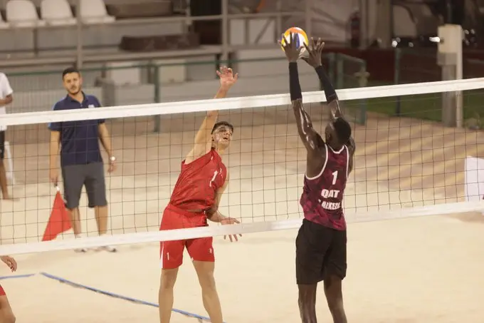 Qatar teams record mixed results as West Asian beach volleyball tournament opens
