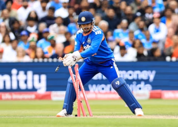 Kishan ruled out of second New Zealand T20 with adductor strain